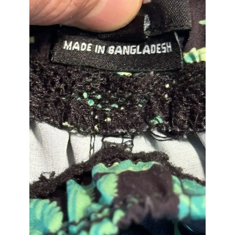 Buddies Marijuana Pot Cannabis Leaf Swim Shorts Trunks Board Green 420 Weed EUC